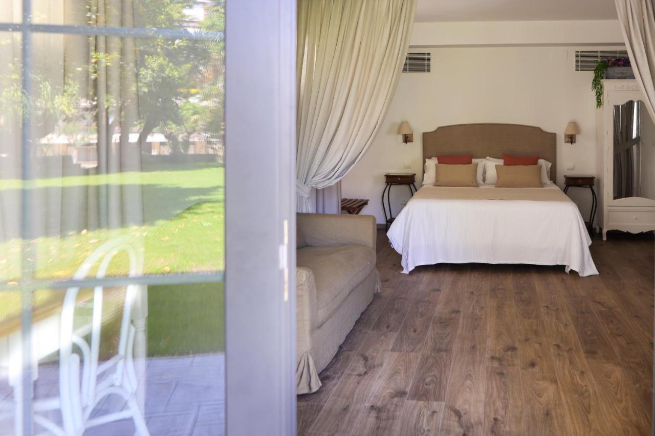 Le Petit Boutique Hotel (Adults Only) 산탄데르 외부 사진
