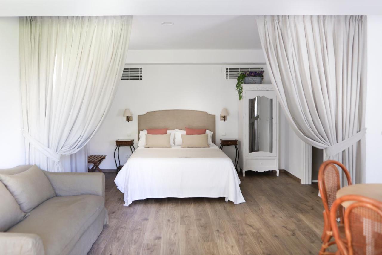 Le Petit Boutique Hotel (Adults Only) 산탄데르 외부 사진